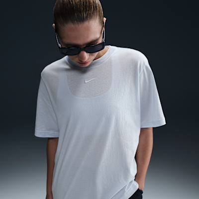 Nike Sportswear Essential Women's T-Shirt. Nike.com